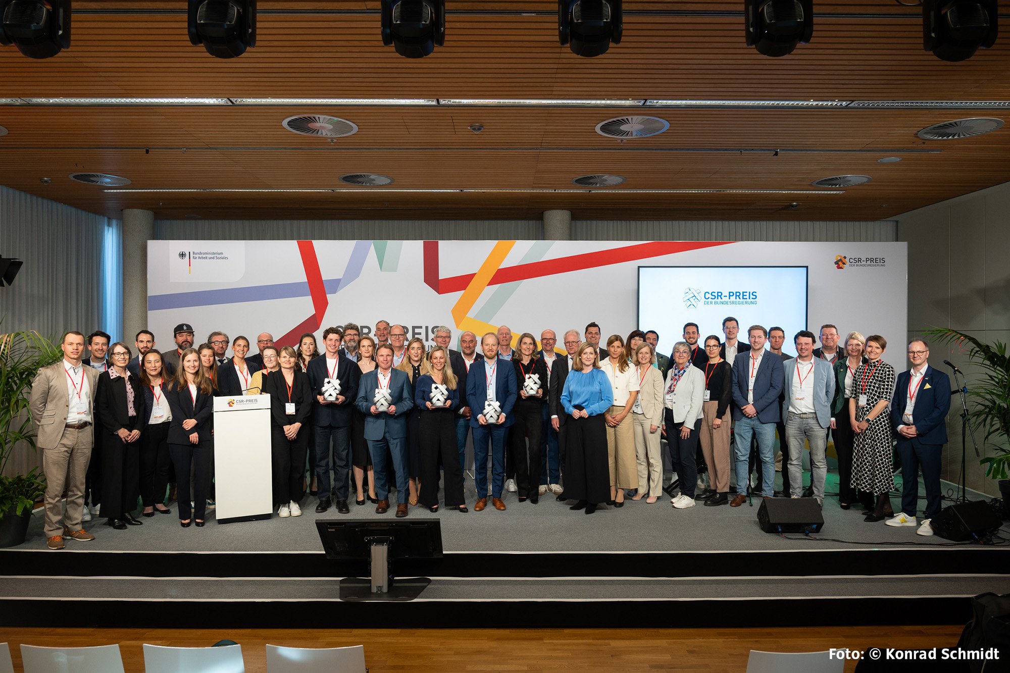 VAUDE zählt zu den Finalisten des CSR-Preises der Bundesregierung