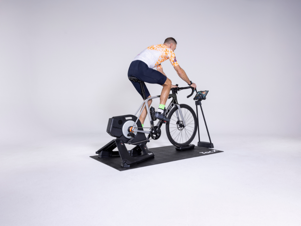 Garmin und Zwift intensivieren Partnerschaft: Neue Kompatibilität für Tacx NEO Smart-Trainer