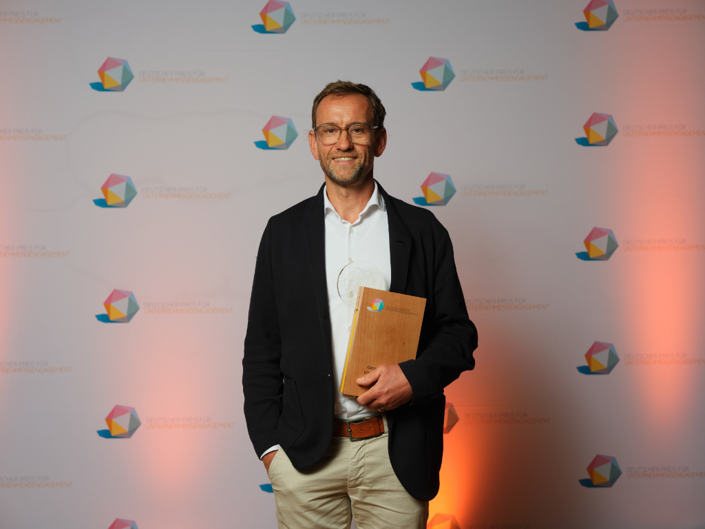 Preisgekröntes Engagement: JobRad bringt Fußball-Fans aufs Rad und setzt Maßstäbe für Klima- und Umweltschutz