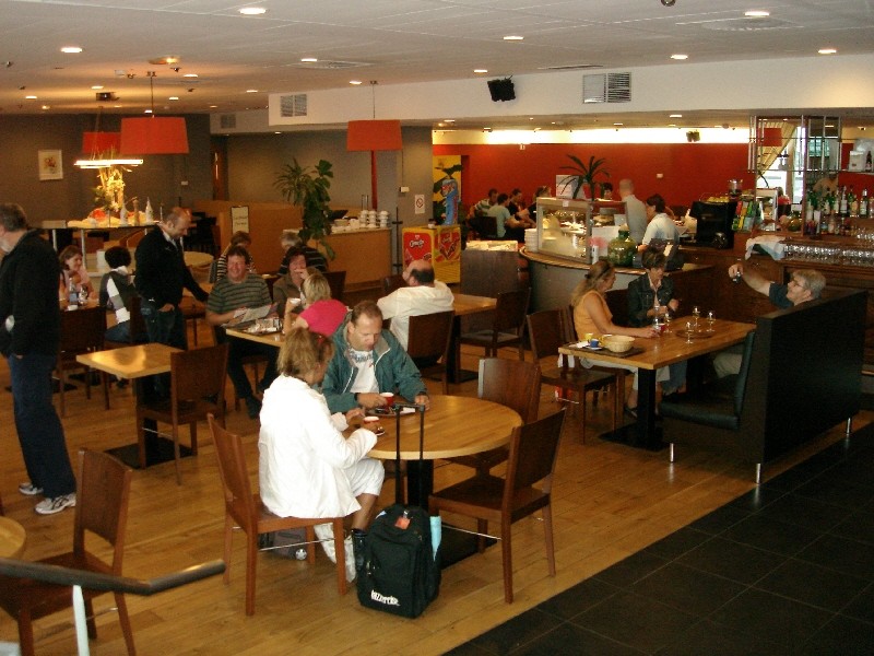 kleine Stärkung vor dem Abflug