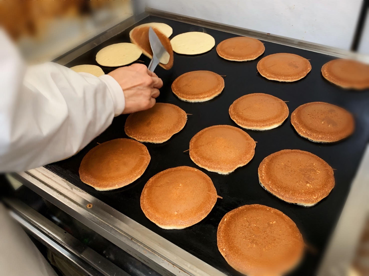 【4月以降からの勤務】地元で愛される(洋)和菓子さんでの製造スタッフ募集！