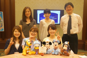 チームマネージメント研修にて(ディズニーアカデミー)。研修が充実しています。