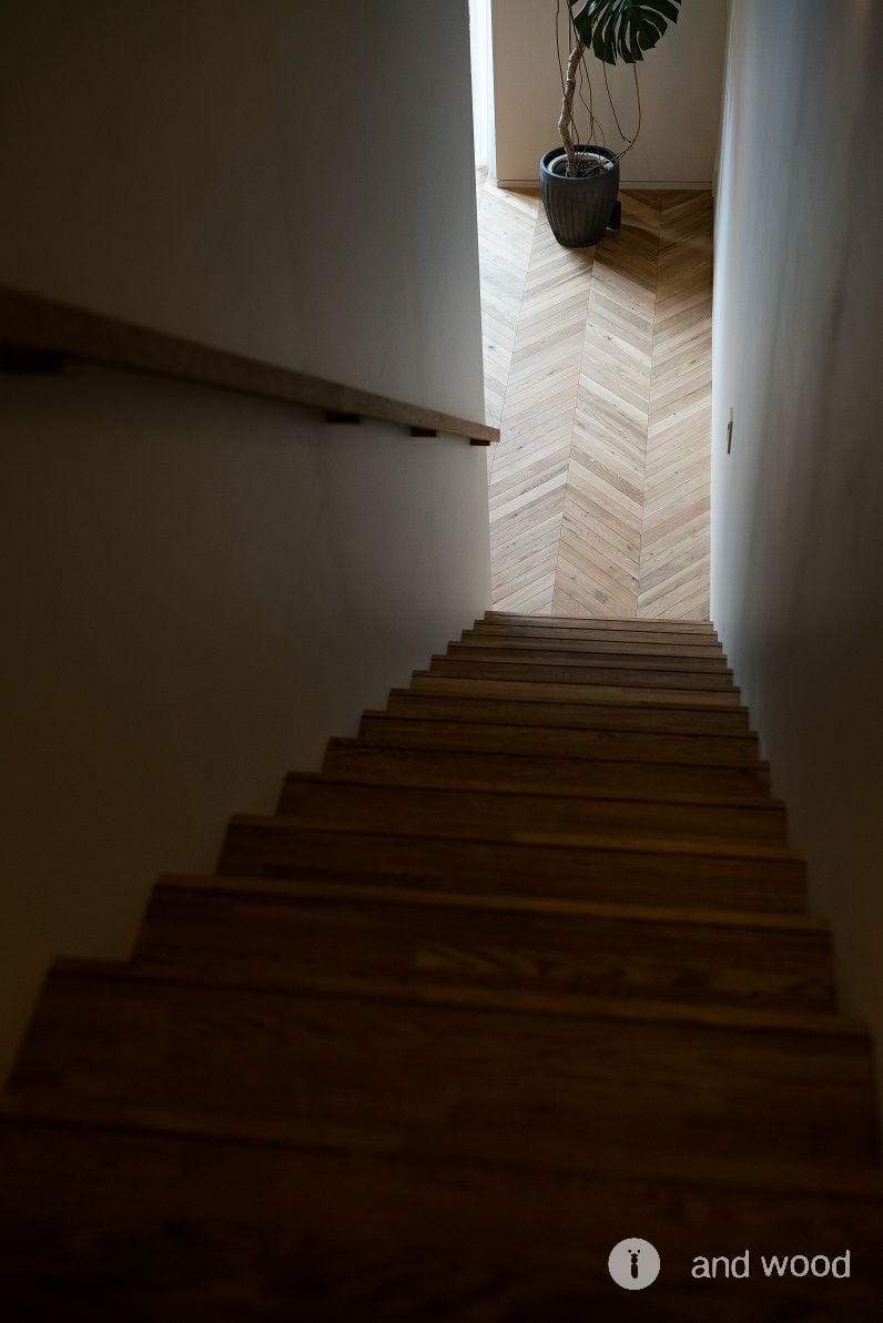 オーク フレンチ ヘリンボーン アンドウッド 施工例 5