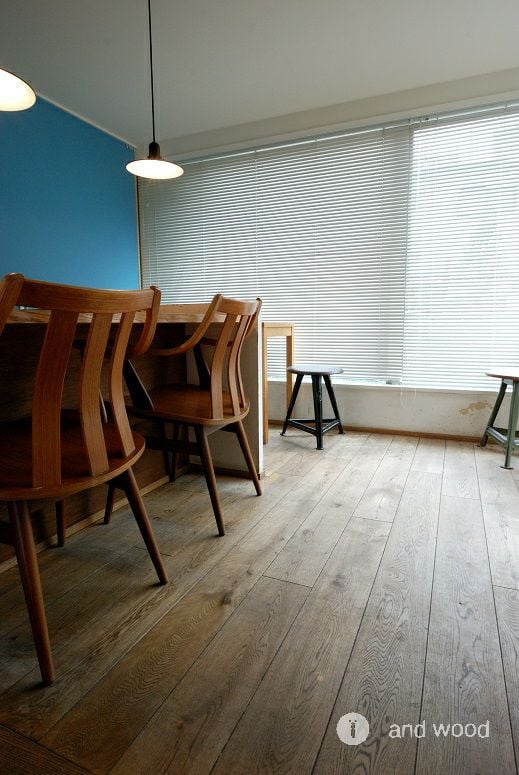 オーク 幅広 フローリング 無垢 アンティーク アンドウッド andwood 店舗 施工例