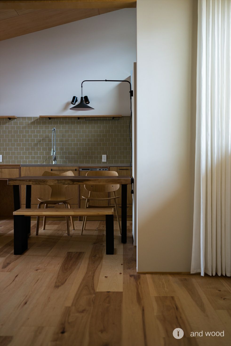 ヒッコリー ピーカン フローリング 新築 施工例 andwood アンドウッド 2