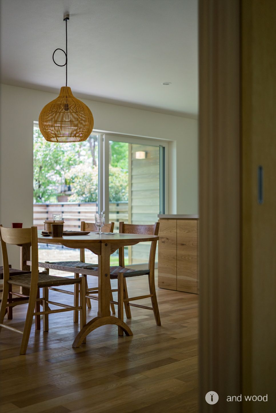 オーク 幅細 乱尺 無垢 フローリング アンドウッド andwood 宮崎建築 施工例 6