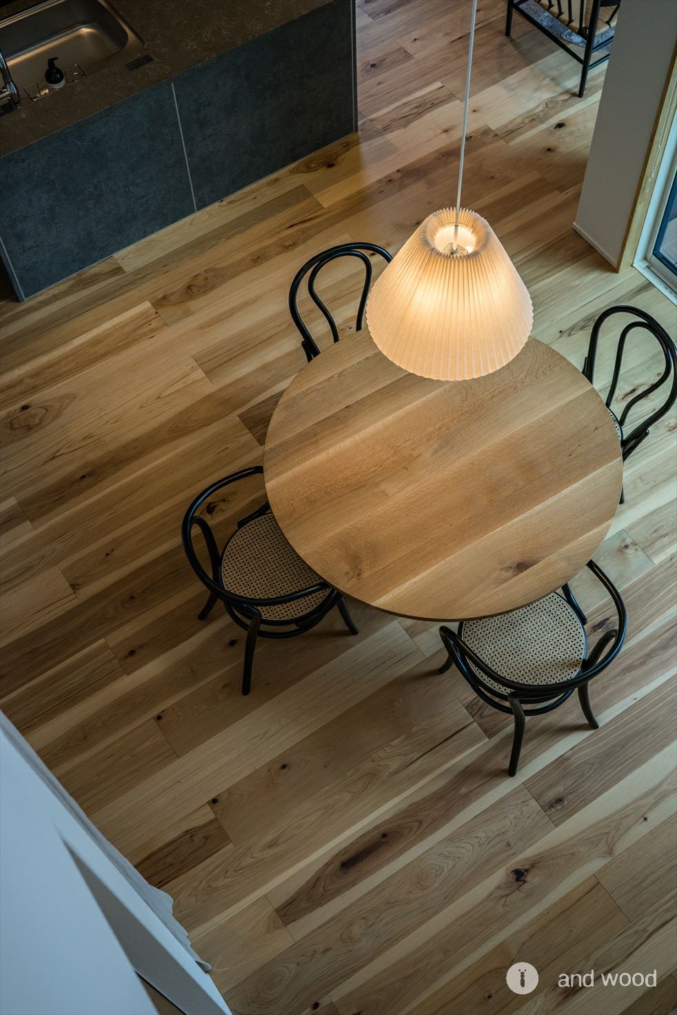 ヒッコリー ピーカン フローリング 幅広 プライウッド 新築 施工例 andwood アンドウッド 3