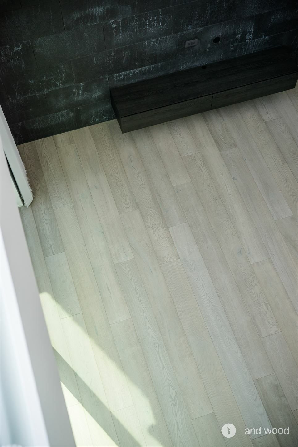 ダスト オーク 幅広 浮造 フローリング ホワイト andwood アンドウッド 施工例 6