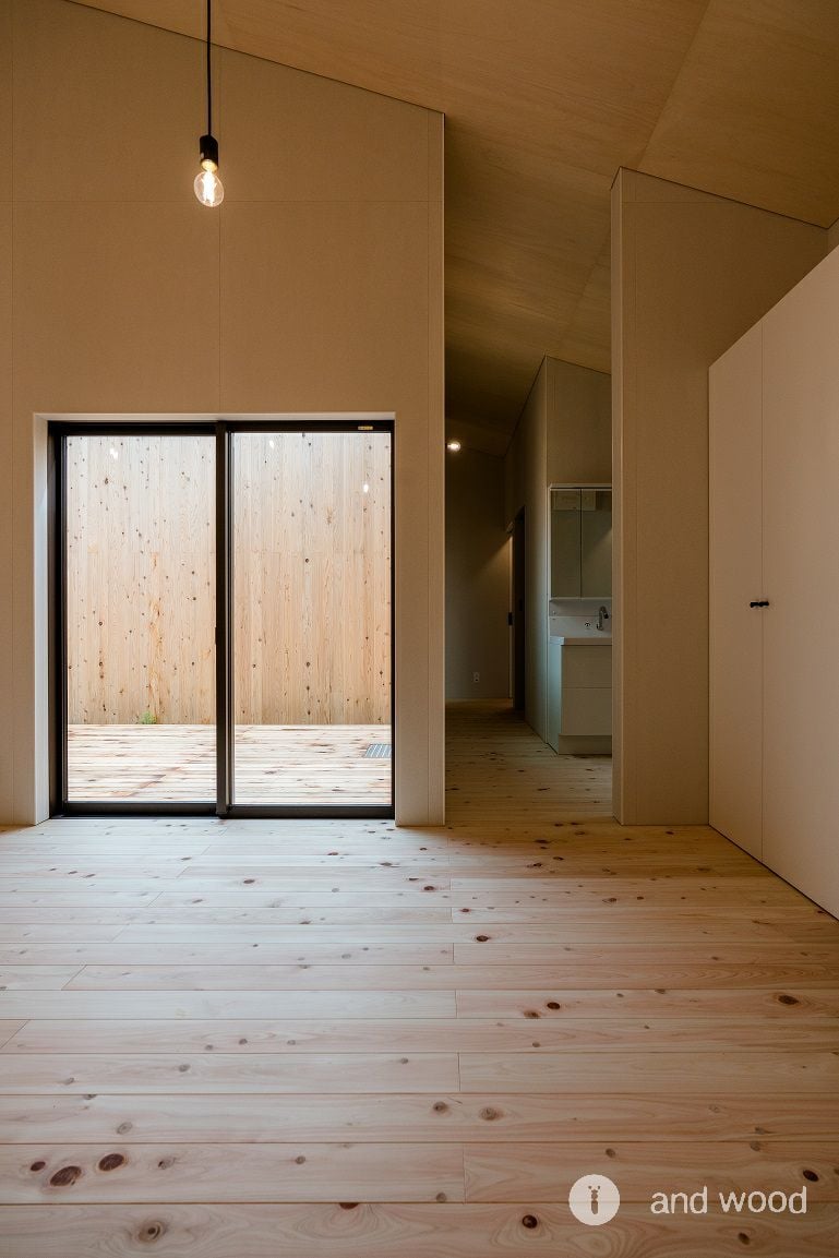 桧 ヒノキ 一枚もの 節あり フローリング andwood アンドウッド 施工例 2