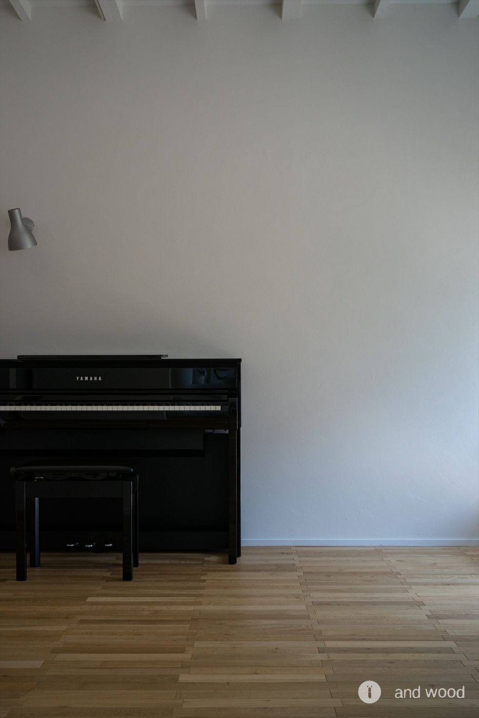 オーク  ヘリンボーン アアルト 自邸  施工事例 無垢フローリング andwood アンドウッド 7