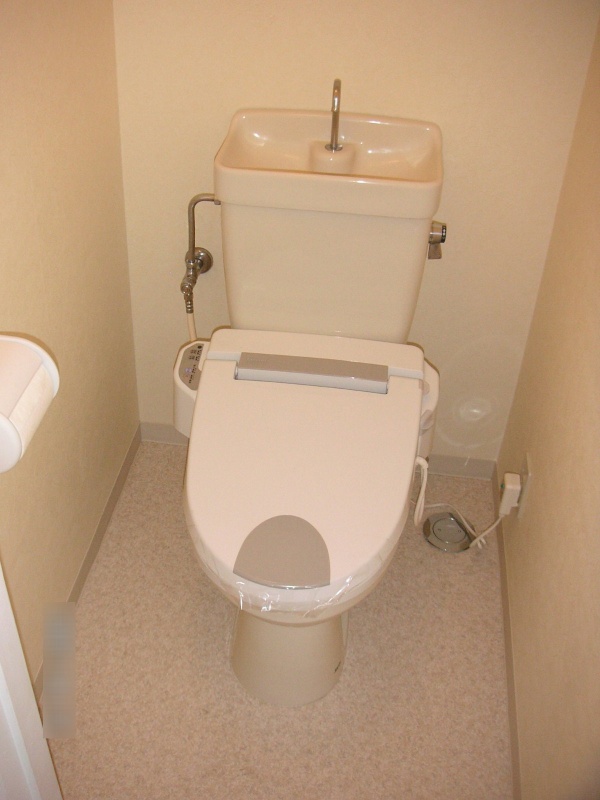 施工後　トイレ