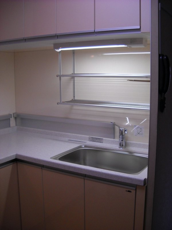 施工後　キッチン３