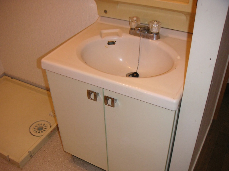 施工前　洗面台