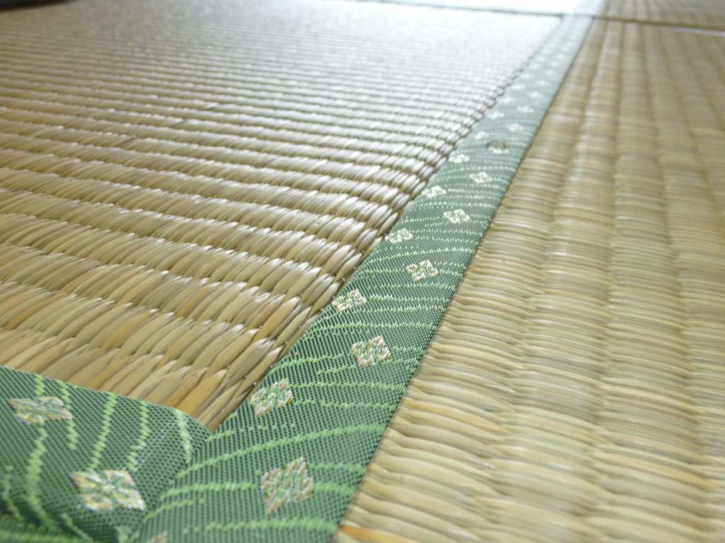 日光市のお客様宅施工例。。ヤンバル畳。