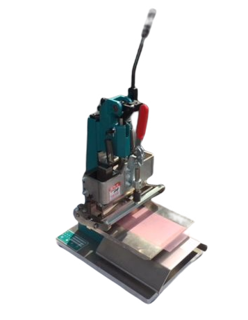 ﾍﾞﾙﾄ耳端切断ハンドプレス２