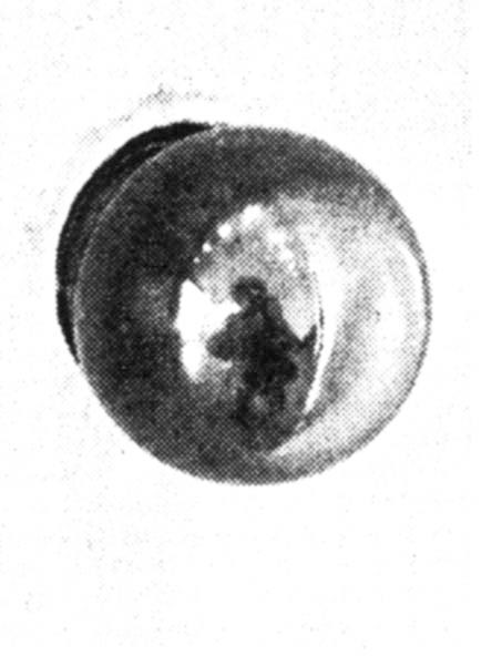 Innen und aussen sichtbares Detail: Glaskugeln als Lichtpunkte. (Bild: René Uhlmann)