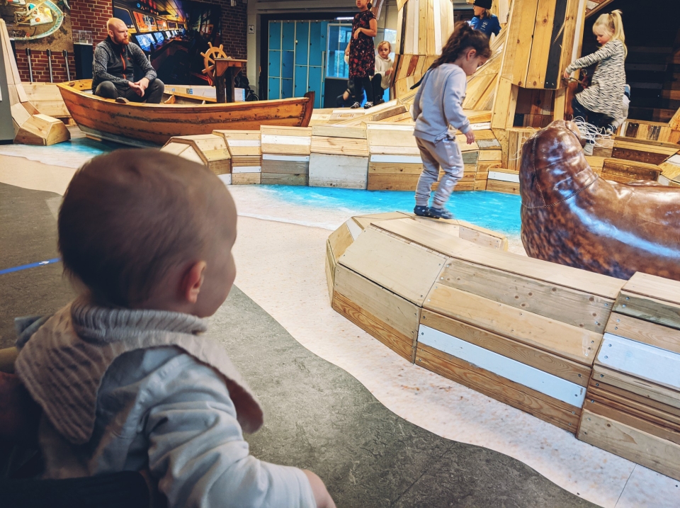 Johanna ist begeistert, wir können Kaffee trinken 😂