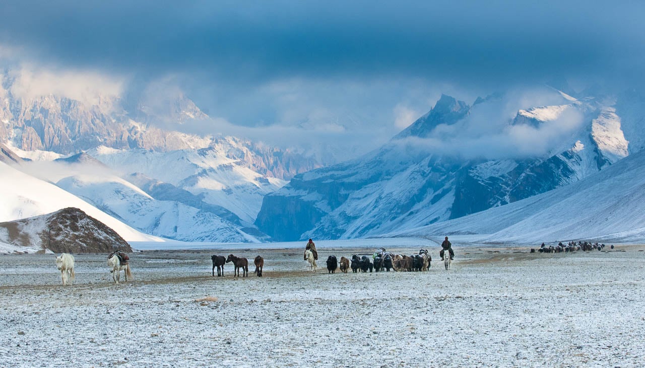 Früher Wintereinbruch auf dem Changthang Hochplateau in Ladakh