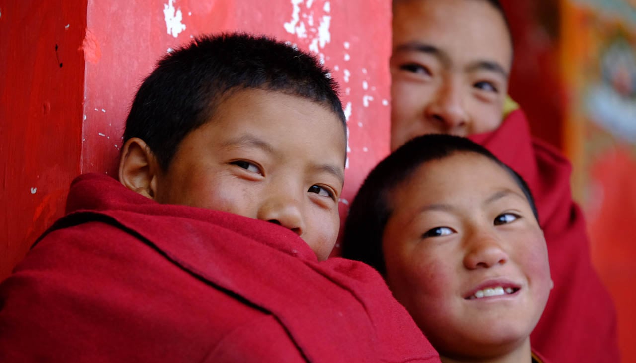 Junge Mönchsnovizen in Kham