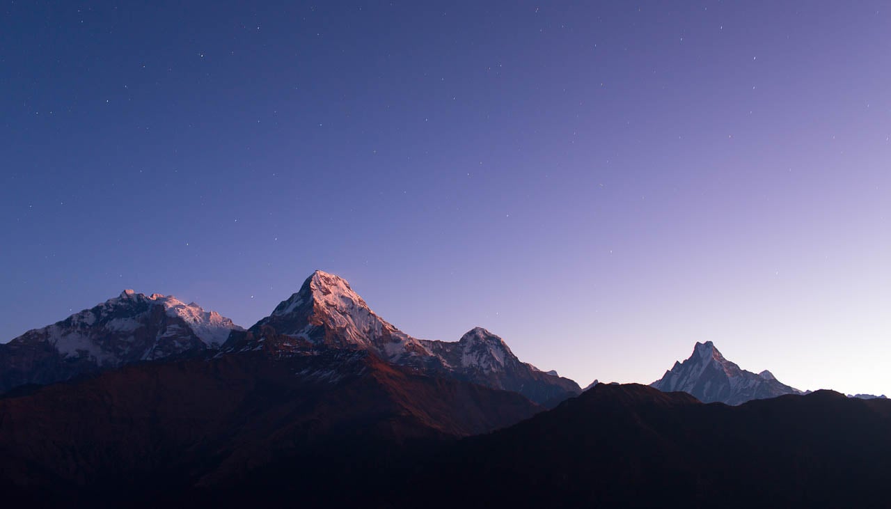 Fishtail Mountain bei Pokhara bei Nacht