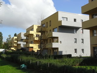 「サスティナブル社会のまちづくり」について、国際シンポジウムを開催しました。同時通訳を入れた大きなイベントになりました。