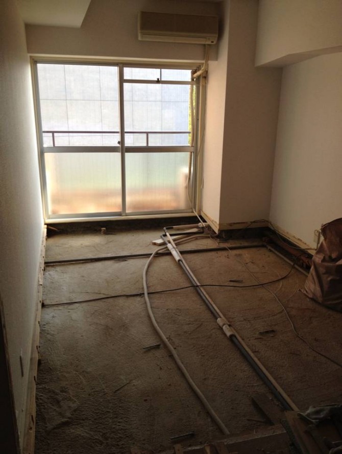 三軒茶屋のマンションリノベ。人気スタイリスト大田 由香梨さんとのタイアップ企画です。