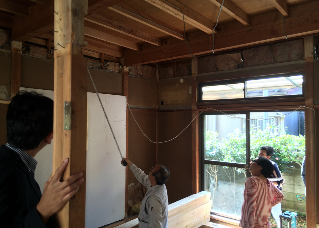 解体後現場打合せ　お施主様・設計事務所と一緒に確認します