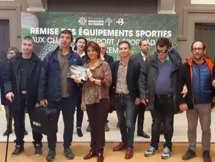 Remise des équipements sportifs aux clubs handiport