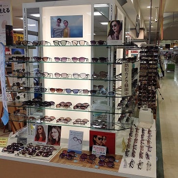 サングラスコーナー