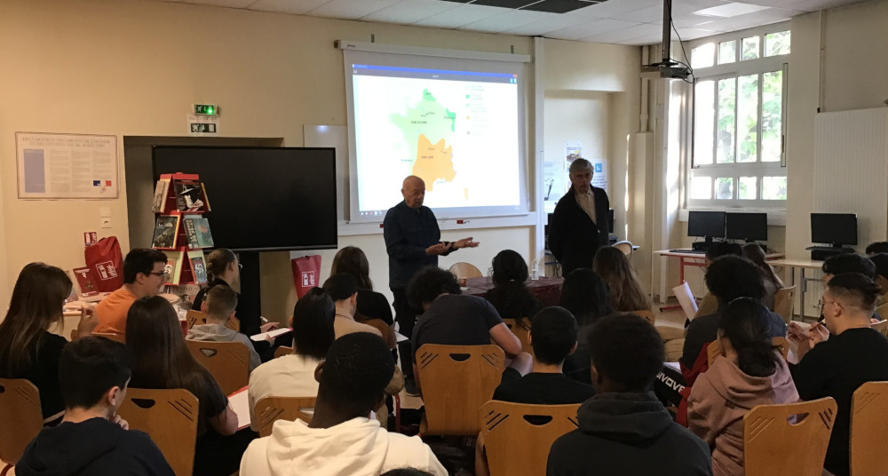 Intervention de MM. Wancier et Wolman au collège Risso