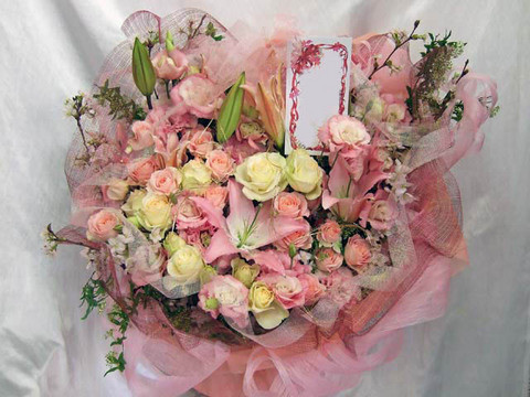 昇進祝フラワーアレンジ