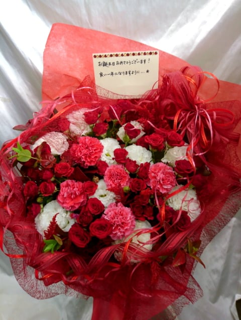 誕生祝フラワーアレンジ