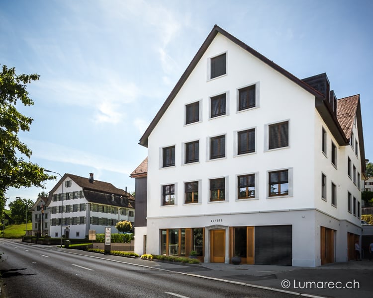 Wohn- und Gewerbehaus 'Schäfli' ∙ Tuggen ∙ Hensel Architektur