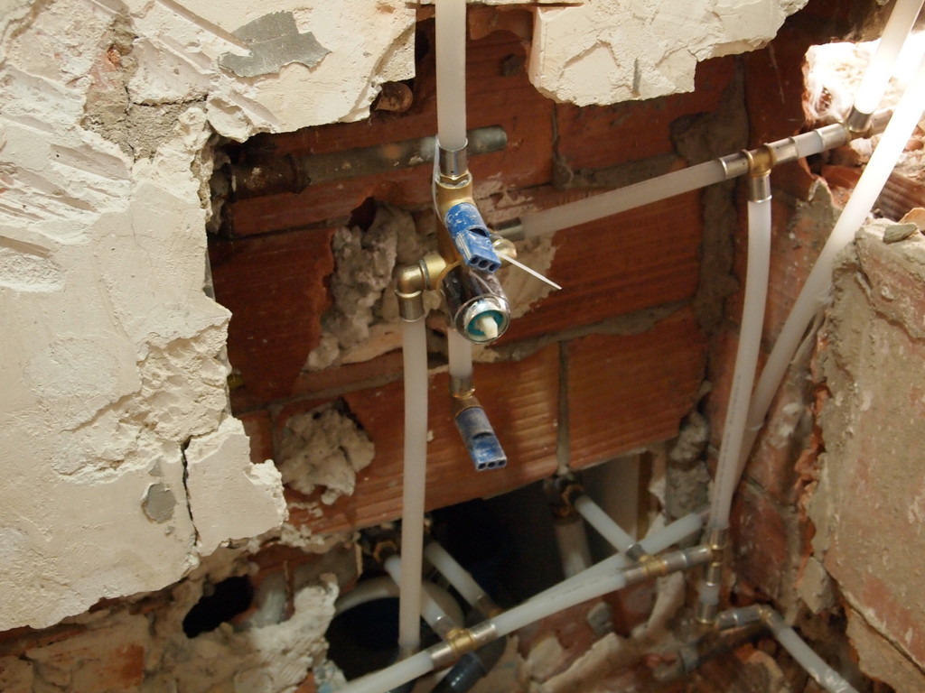 DURANTE-CAMBIO DE INSTALACION DE AGUA Y DESAGUES - ESPACIO & FORMA