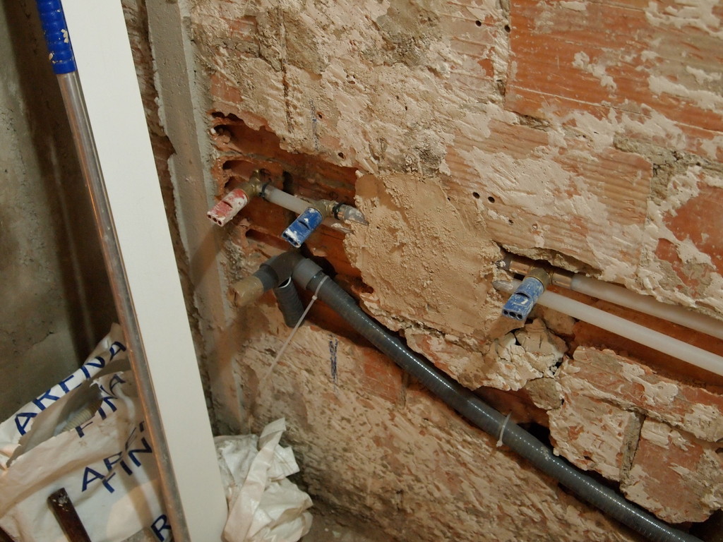 DURANTE-TAPADO DE INSTALACIONES - ESPACIO & FORMA