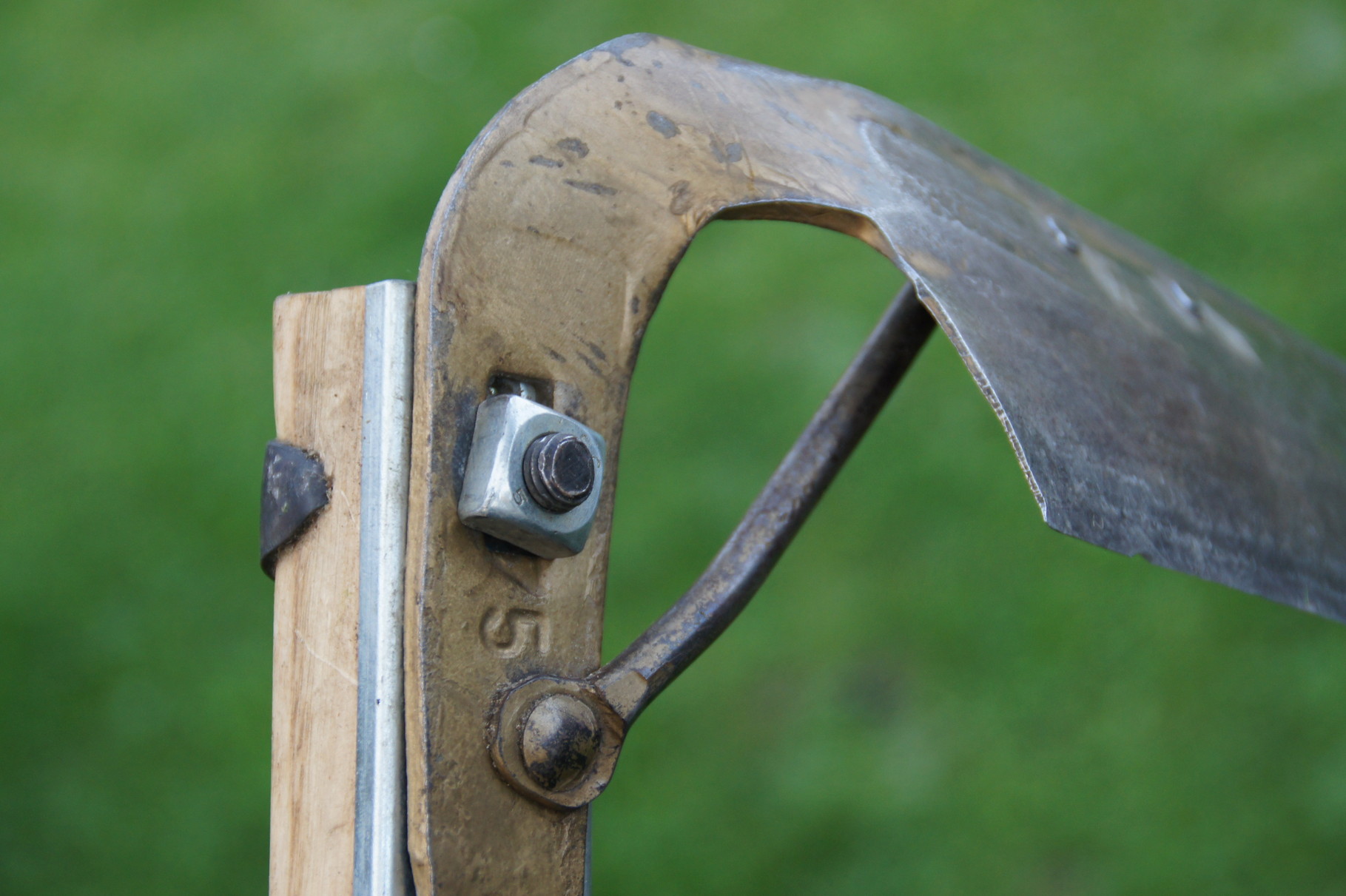 Zäumli; Verstärkung am Blatt für den professionellen Einsatz