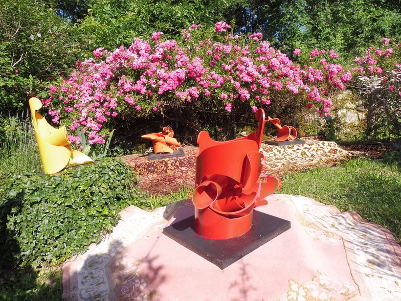 Tous les etés EXPO AU JARDIN DU PRESBYTERE DE LAMONTELARIE