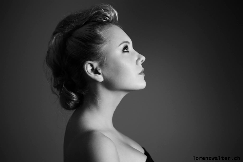 Photo: Lorenz Walter * Model: Sara * MakeUp/Hair: SL