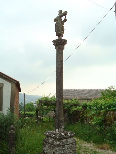 Cruceiro en Gundín