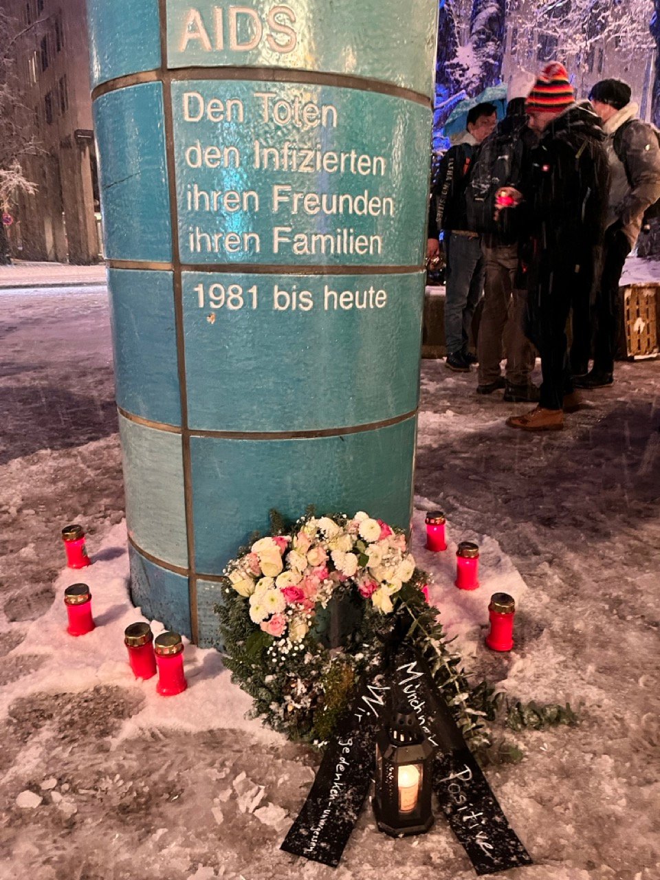 1.12.2023: Gedenkaktion der Münchner Positiven