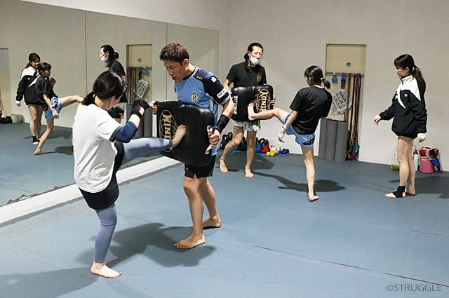 キックボクシングでなんだか楽しいこと！4月の入会キャンペーン