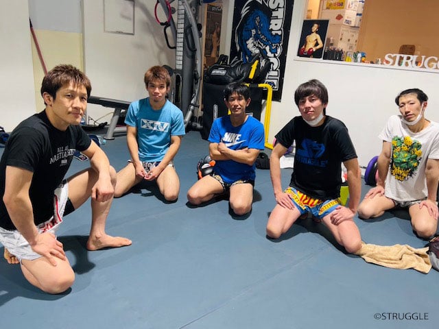 今週土日はプロ選手の試合が連戦です