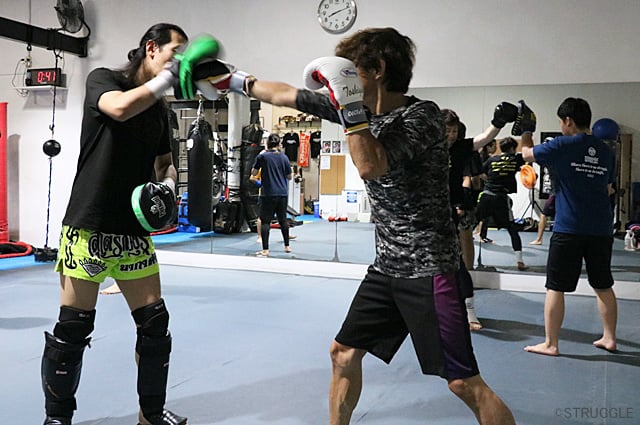 ストレート系のパンチを速く！