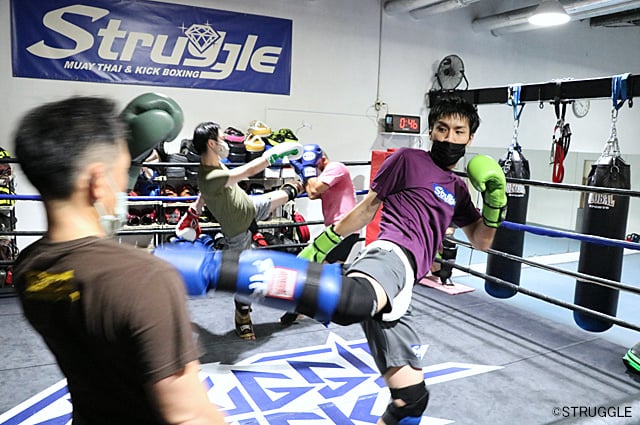 11・24 マススパー強化クラスの練習風景