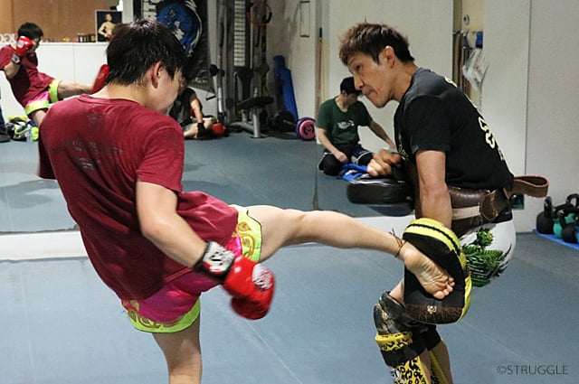 新年キックボクシングいかでしょうか？