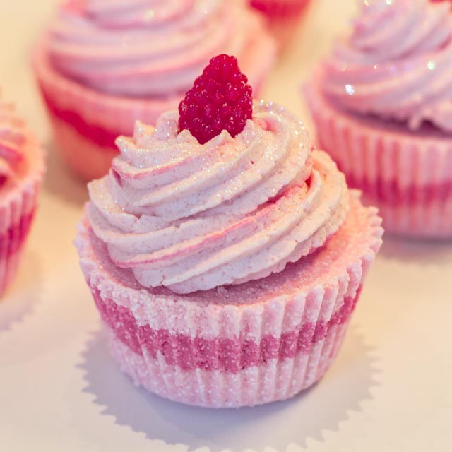 Vegane Cupcake Badebomben selber machen, #Bathbombs #DIY #Geschenkidee