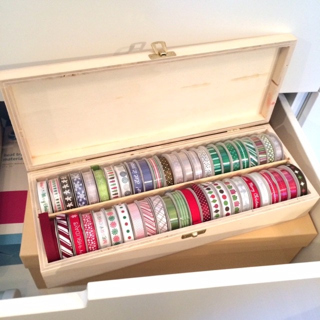 Aufbewahrung für Geschenkbänder