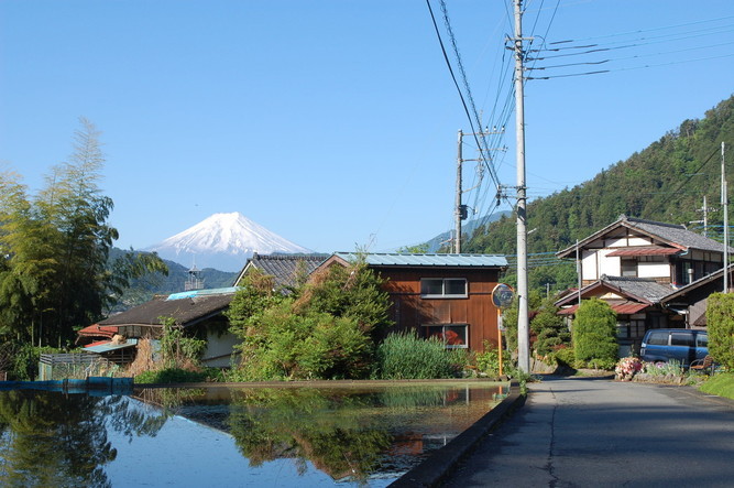 ひと目ところと富士山