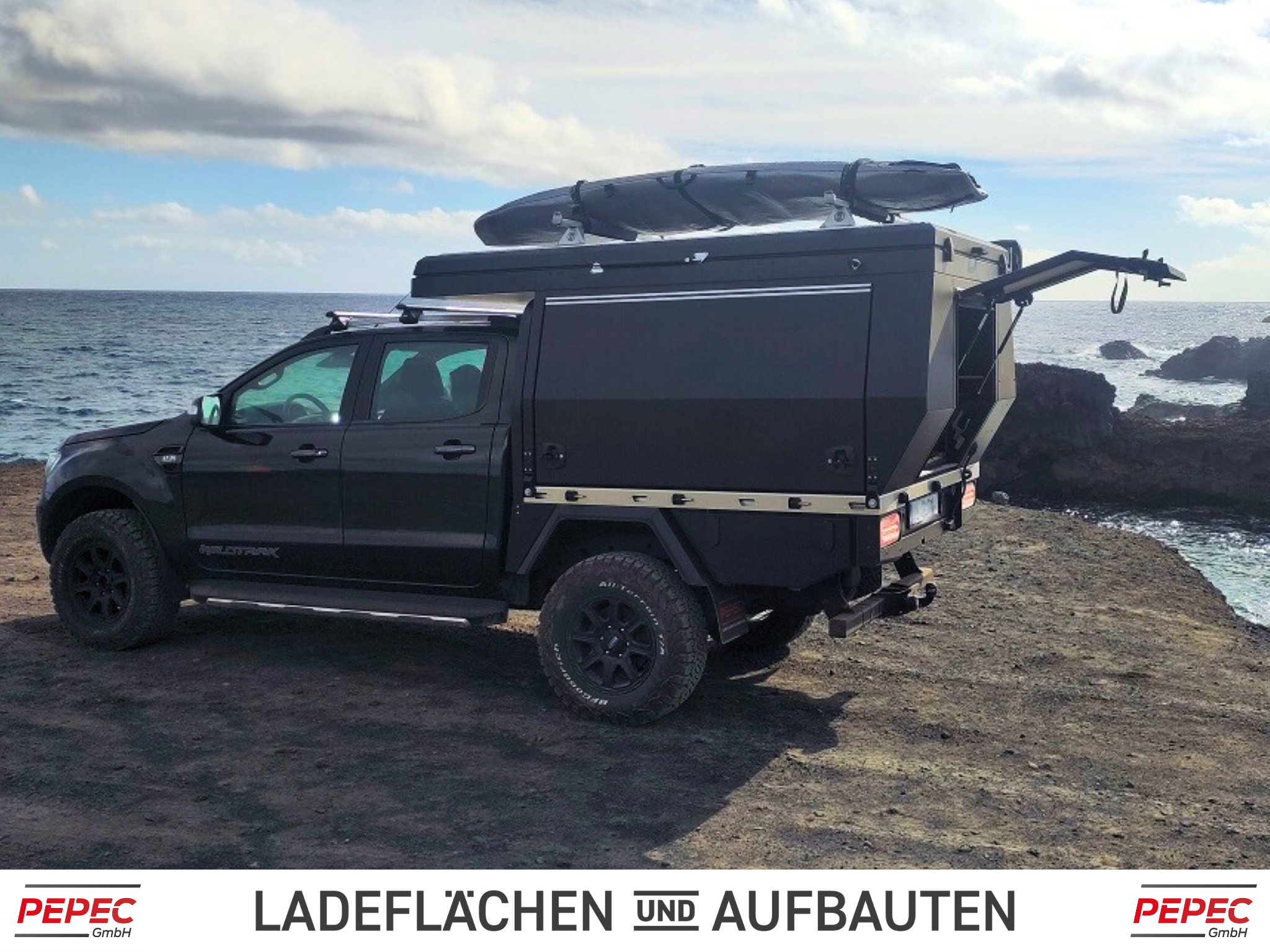 Ford Ranger Pickup mit PEPEC Flatbed Camper, perfekt für Geländeeinsätze, Abenteuerreisen und Outdoor-Touren