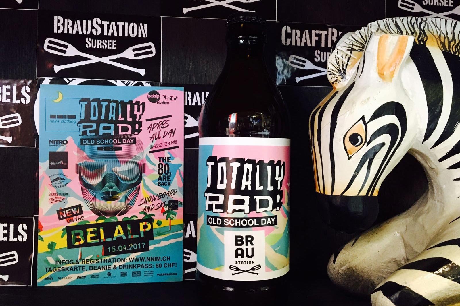 Gelabelte Bierflaschen für eine Veranstaltung